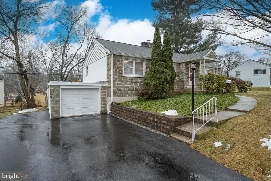 329 Saint James Rd, West Chester, PA 19380 - #2