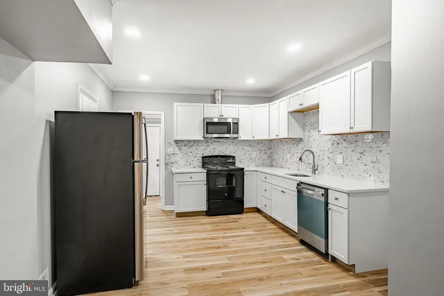 313 S 1st Ave, Coatesville, PA 19320 - #3