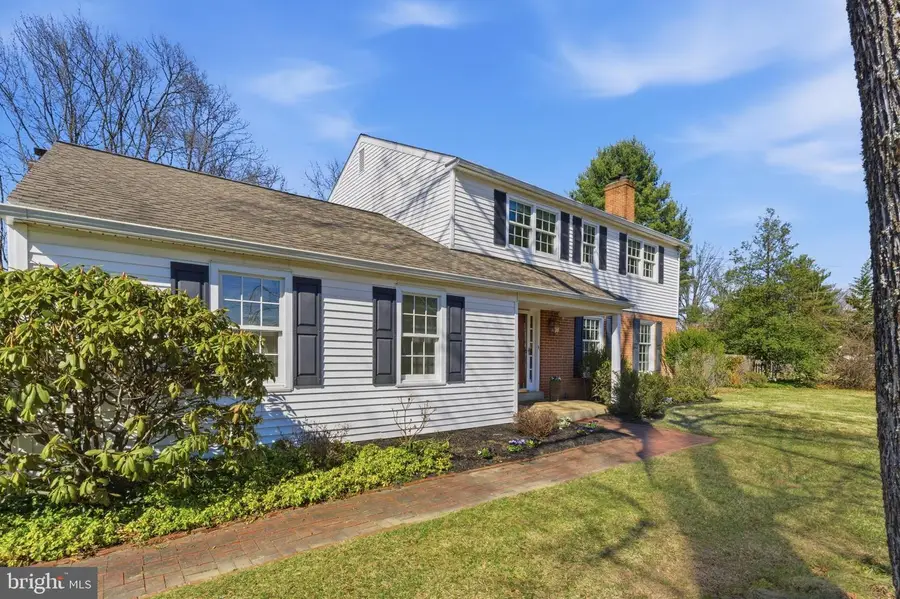 1329 Sugartown Rd, Berwyn, PA 19312 - #2