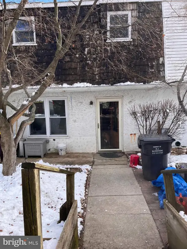 44 Townview Dr #h-44, WEST GROVE, PA 19390