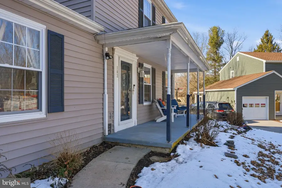 102 Gloucester Ct, Downingtown, PA 19335 - #2