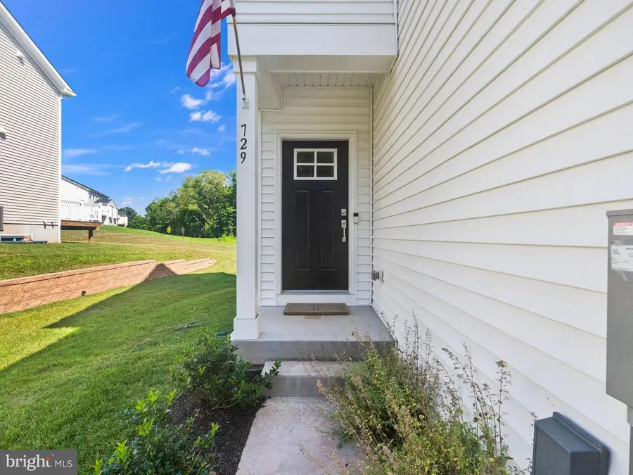 729 Hunsberger Rd, Spring City, PA 19475 - #2