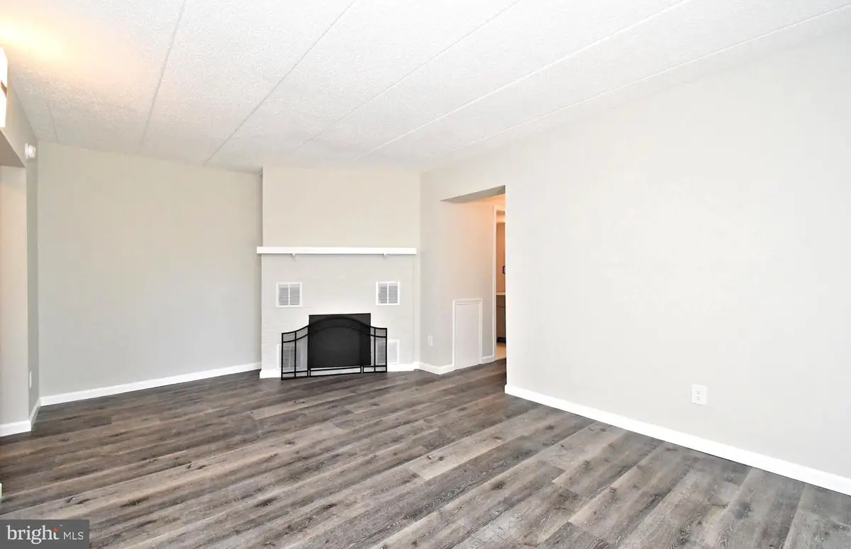 613 Washington Pl #13, Chesterbrook, PA 19087 - #1