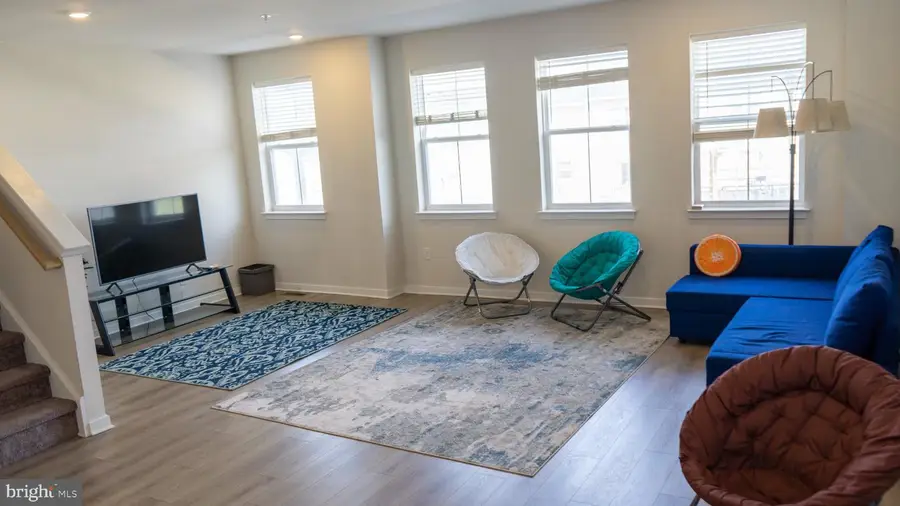 135 Four Leaf Dr, Downingtown, PA 19335 - #3