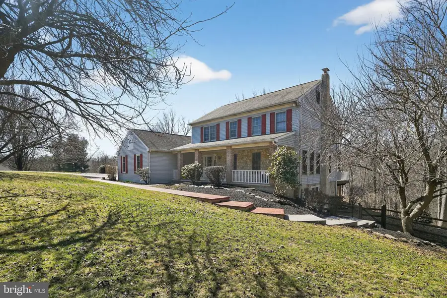 129 Freedom Valley Cir, Coatesville, PA 19320 - #2