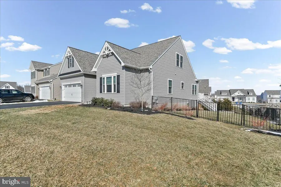 245 Flintwood Dr, Oxford, PA 19363 - #2