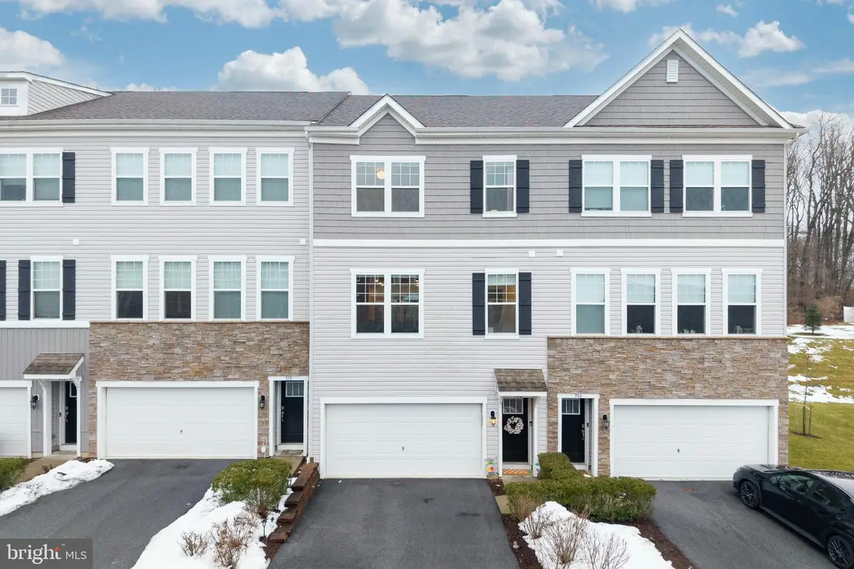 308 Dawson Pl, Downingtown, PA 19335 - #1