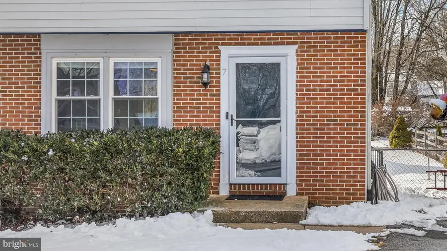 7 Harvest Dr, Thorndale, PA 19372 - #3