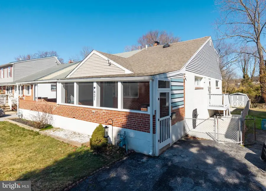 431 Garfield Ave, Downingtown, PA 19335 - #2