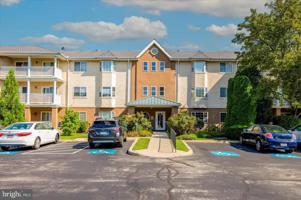 332 Paoli Pointe Dr #332, PAOLI, PA 19301