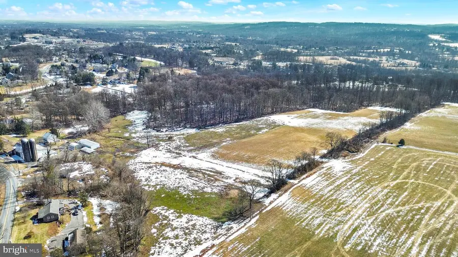 1250 New Philadelphia Rd, Pottstown, PA 19465 - #3