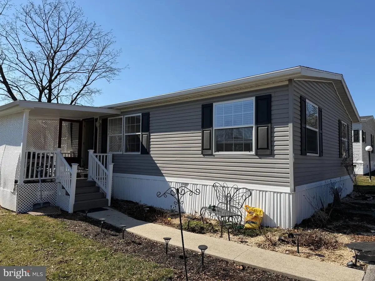 22 Vintage Ln, Honey Brook, PA 19344 - #1