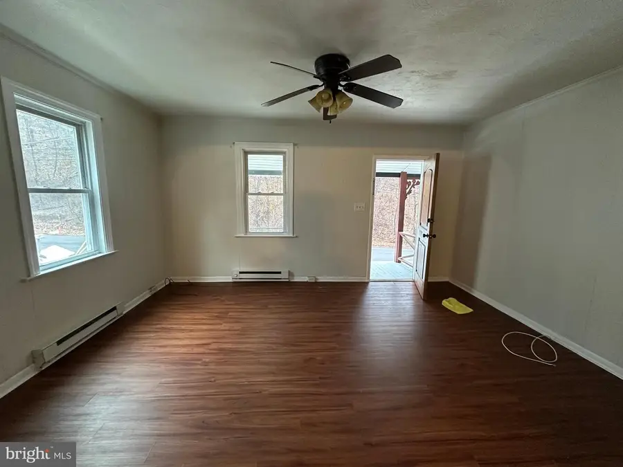 25 Woodland Ave, Coatesville, PA 19320 - #3