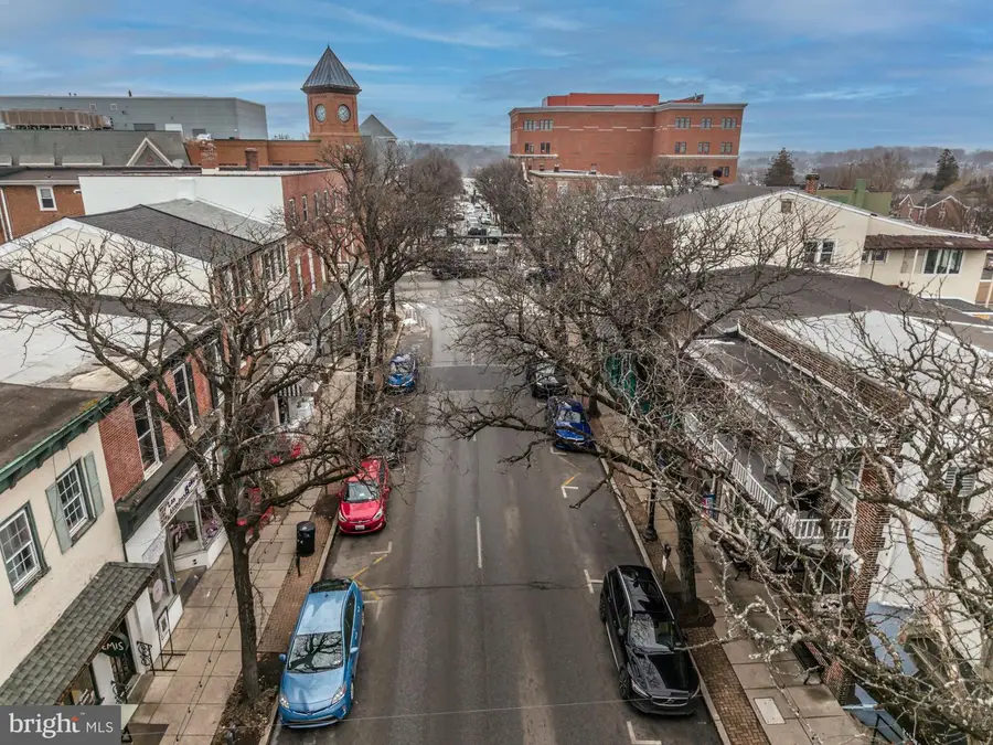 107 W State St, Kennett Square, PA 19348 - #3