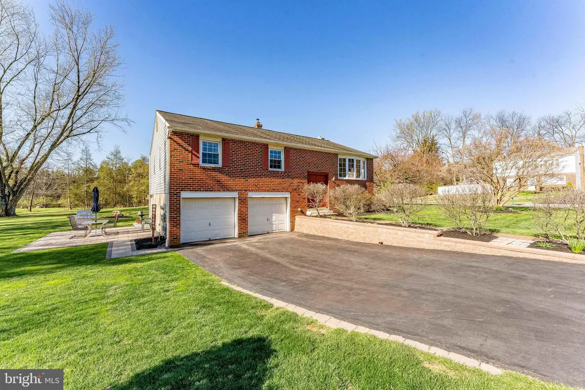 700 Bicking Dr, West Chester, PA 19382 - #1