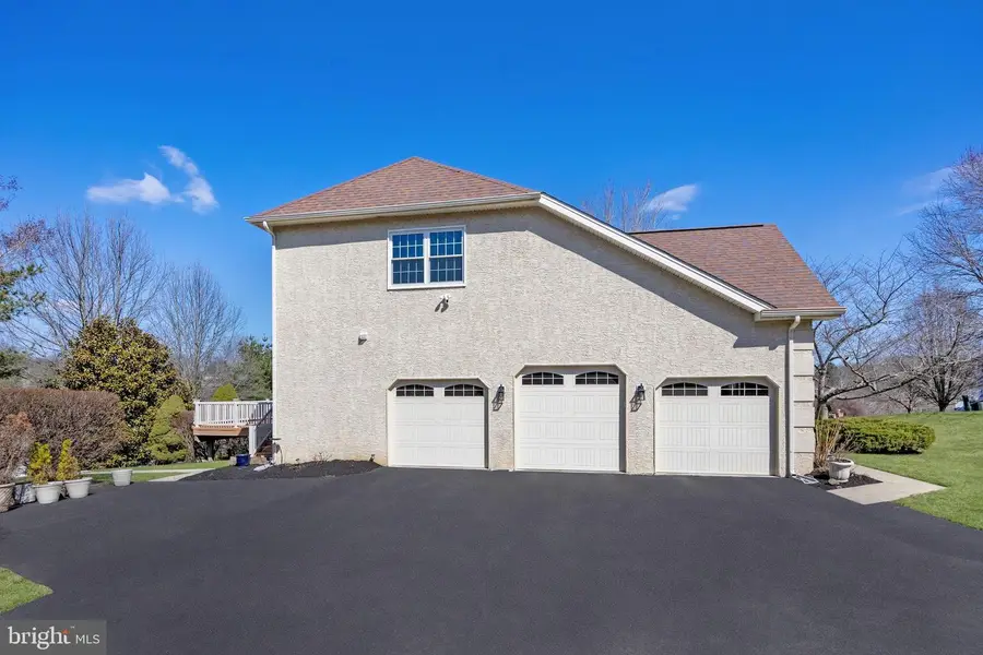 320 Tarbert Dr, West Chester, PA 19382 - #3