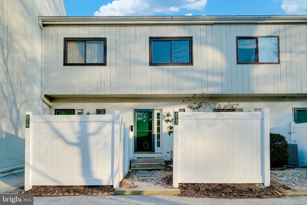 623 Summit House #623, West Chester, PA 19382 - #1