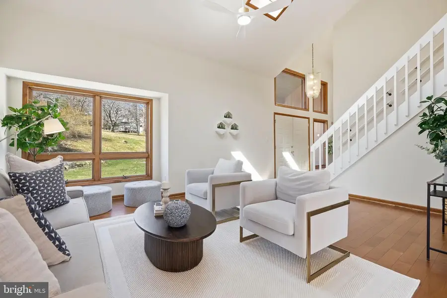 104 Kinston Ln, Downingtown, PA 19335 - #3