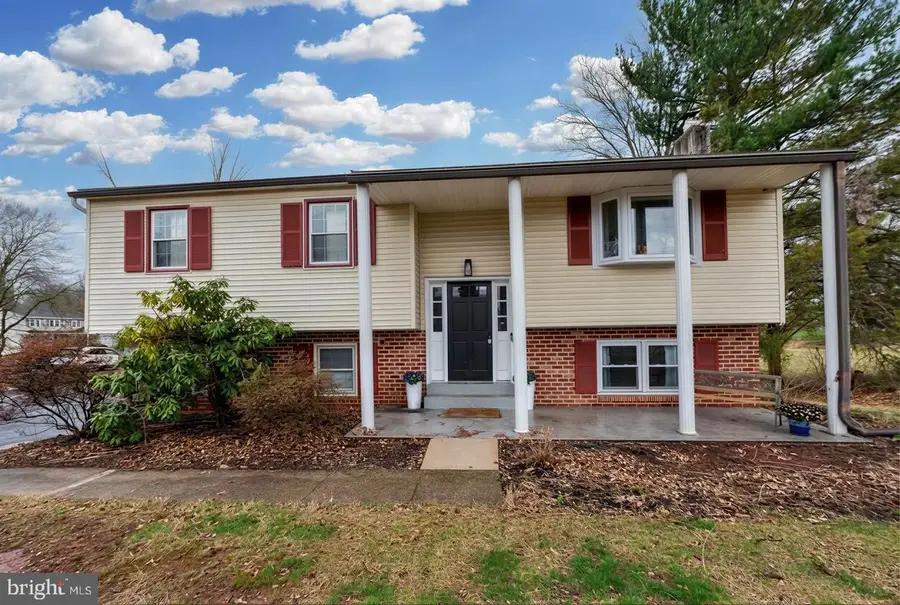 1227 Grandview Cir, Pottstown, PA 19465 - #3