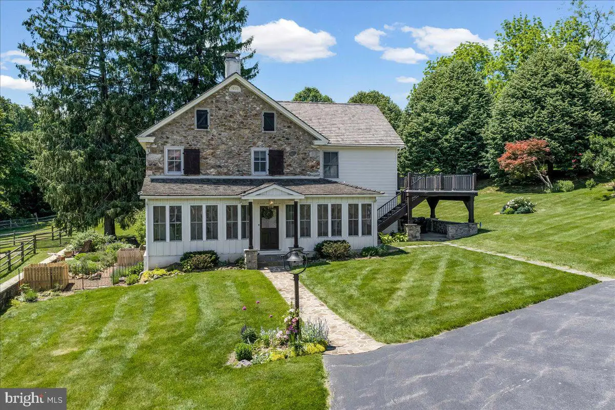 2563 Veronica Dr, Chester Springs, PA 19425 - #1