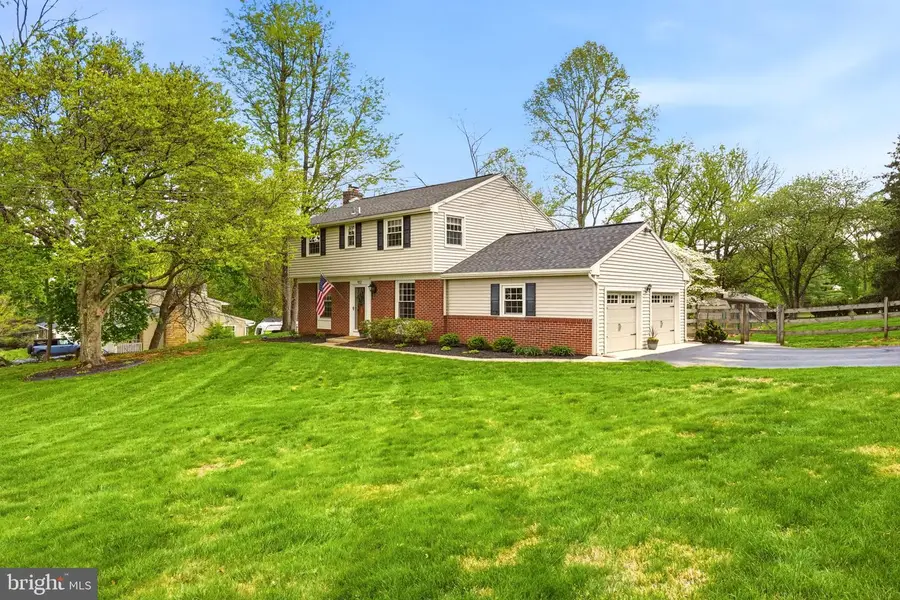 932 Tyson Dr, West Chester, PA 19382 - #2