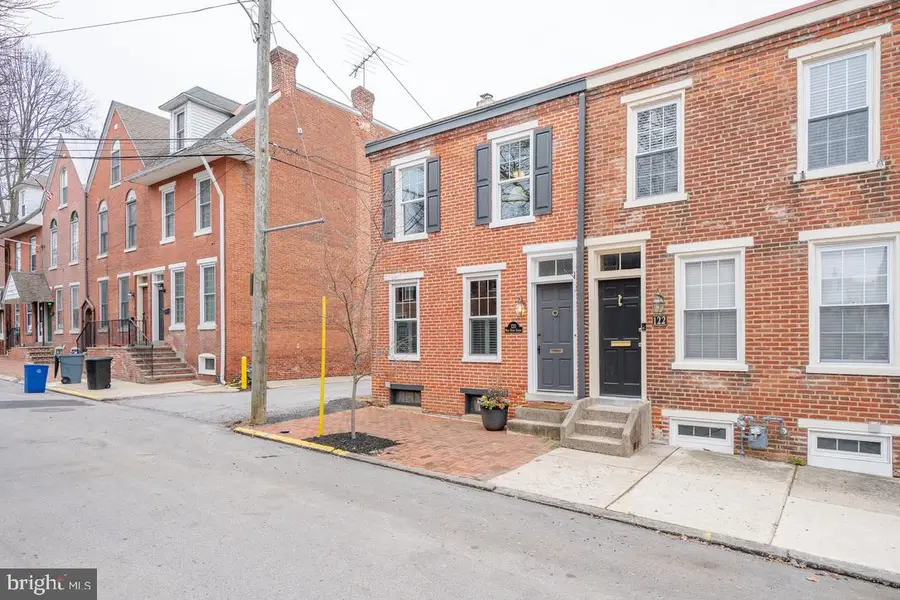 120 W Union St, West Chester, PA 19382 - #2