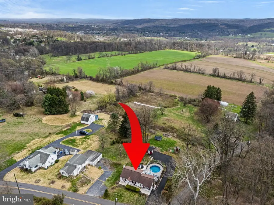 3130 Coventryville Rd, Pottstown, PA 19465 - #2