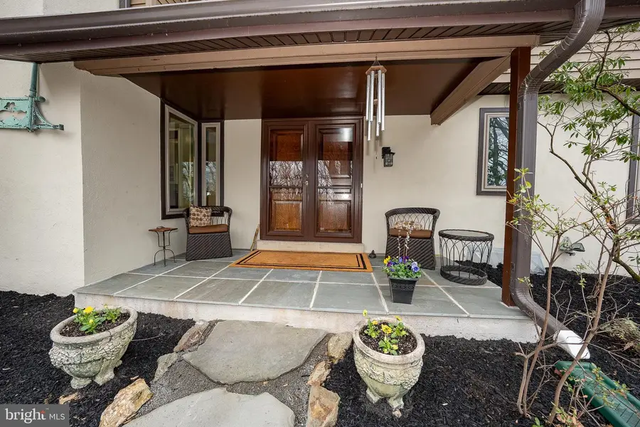 524 Pugh Rd, Wayne, PA 19087 - #3