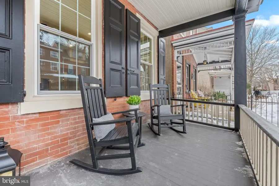 222 W Barnard St, West Chester, PA 19382 - #3