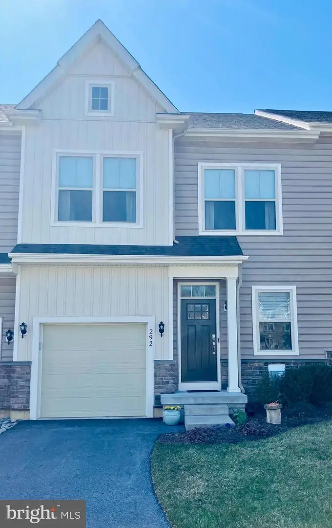 292 Kestrel Ct, Kennett Square, PA 19348 - #2