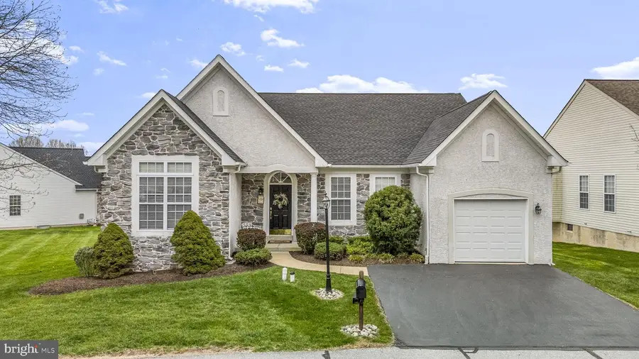 2103 Jacobs Mill Cir, Downingtown, PA 19335 - #2