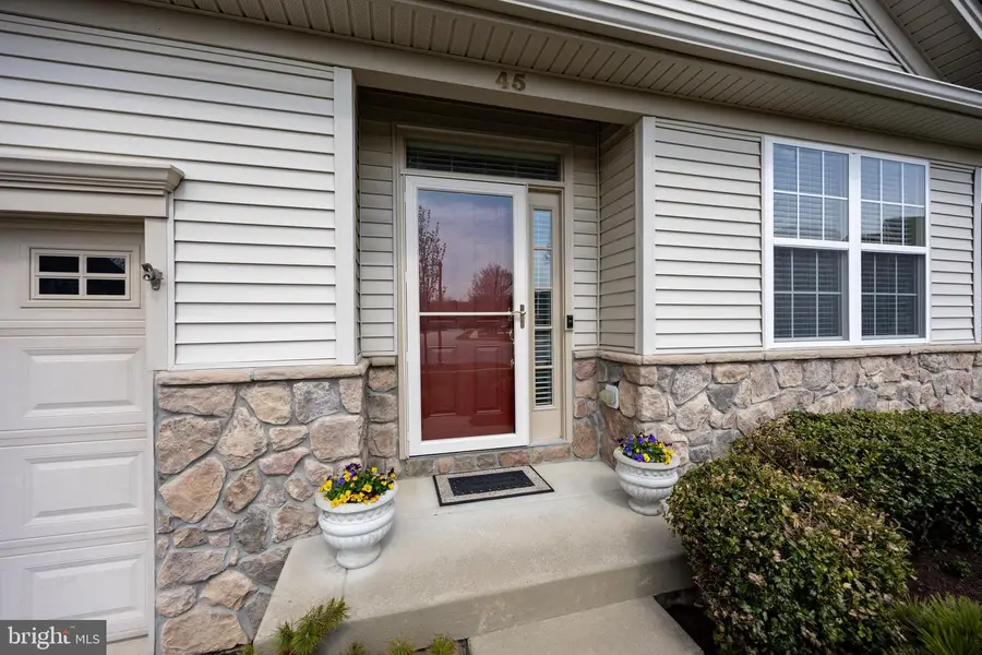 45 Ackman Ln, Coatesville, PA 19320 - #2