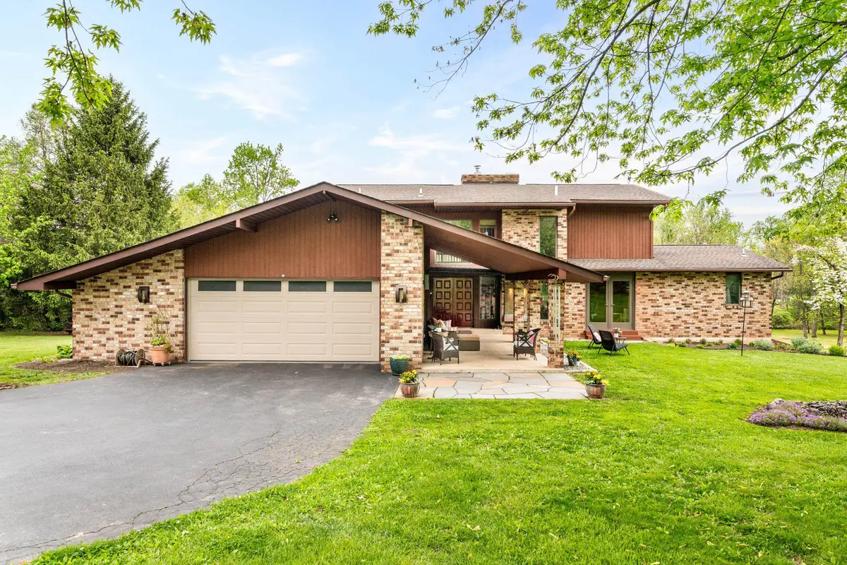 703 Ridge Rd, Pottstown, PA 19465 - #1