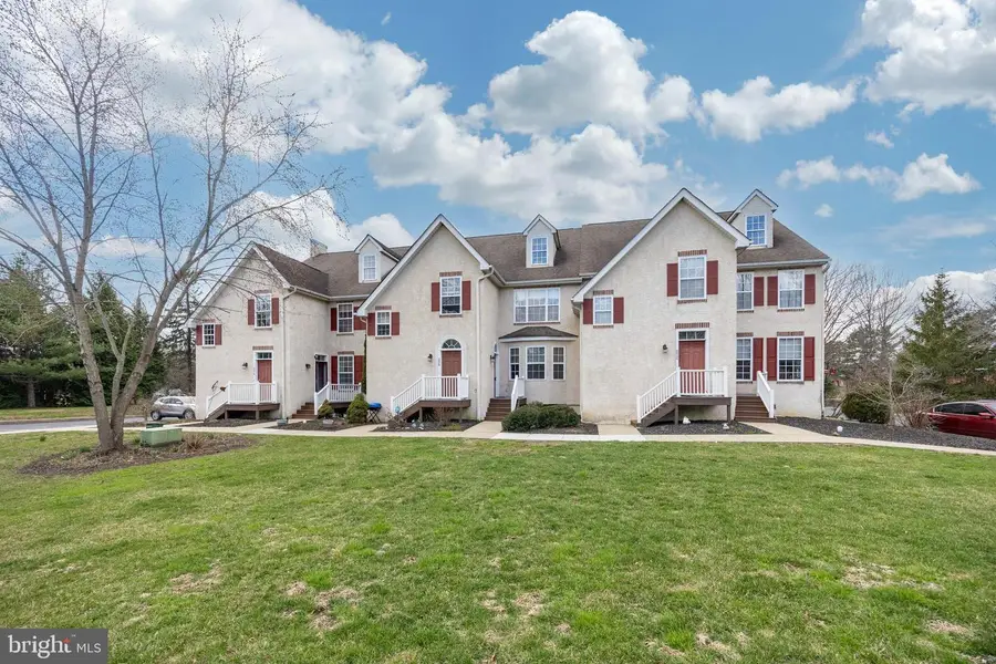 206 Riverbirch Cir #401, Kennett Square, PA 19348 - #3