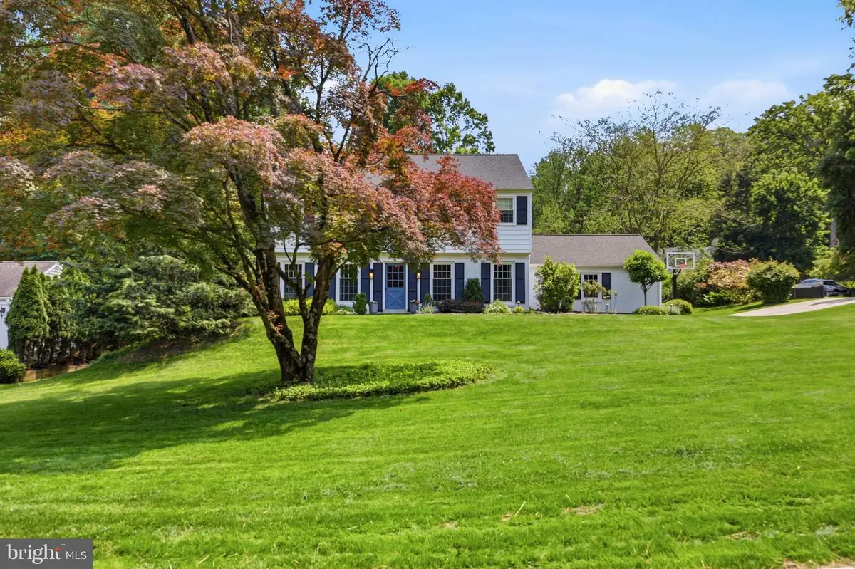 566 Upper Weadley Rd, Wayne, PA 19087 - #1