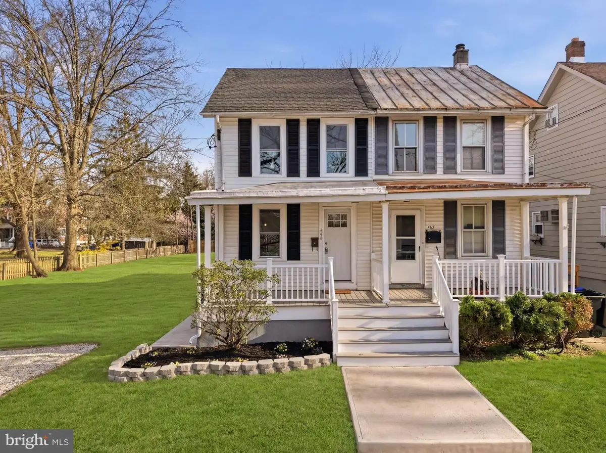 540 Broad St, Spring City, PA 19475 - #1