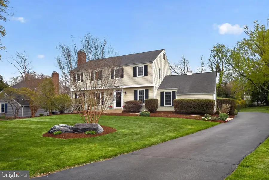 450 Coldstream Dr, Berwyn, PA 19312 - #2