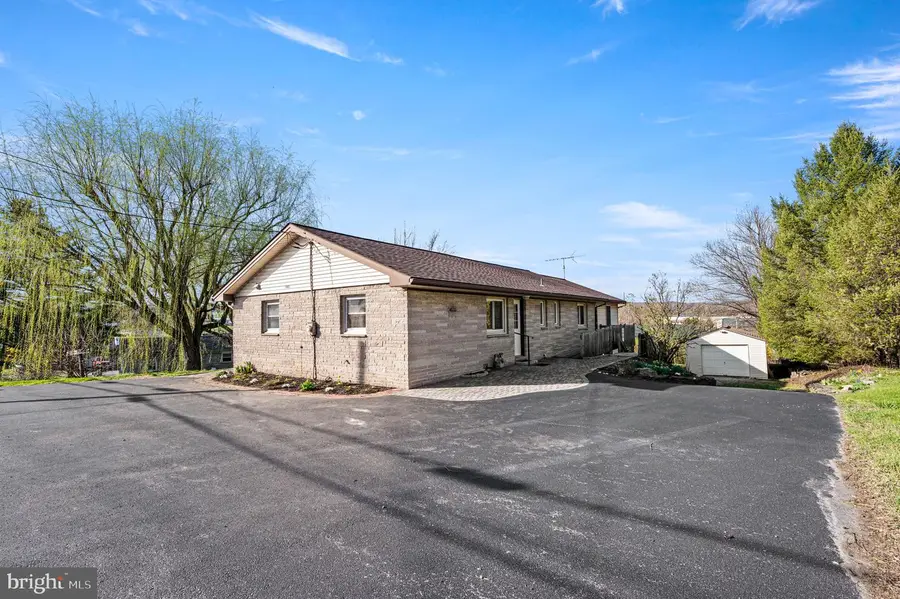 4951 Horseshoe Pike, Honey Brook, PA 19344 - #3