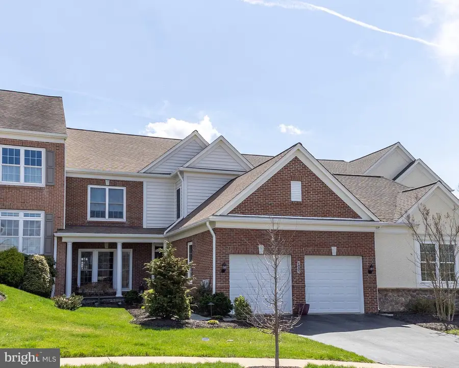 313 S Caldwell Cir, Downingtown, PA 19335 - #3