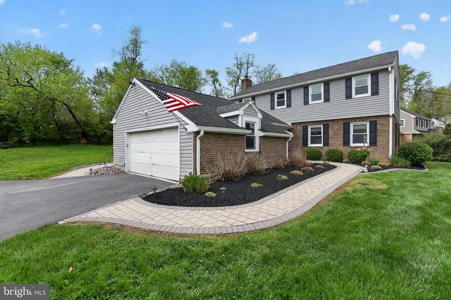 1088 Wood Ln, West Chester, PA 19382 - #2