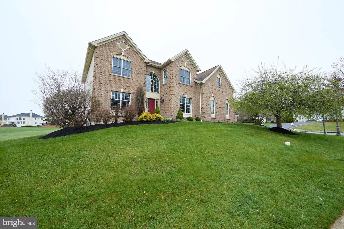 501 Benson Ln, Chester Springs, PA 19425 - #1