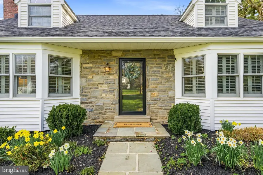 371 Margo Ln, Berwyn, PA 19312 - #3