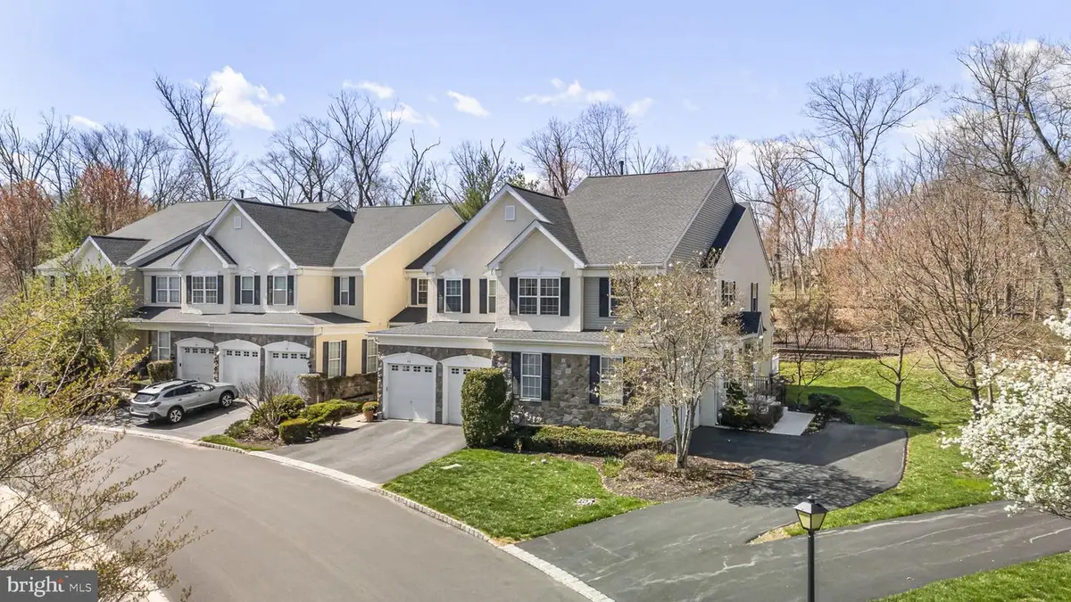 24 Longview Ln, Newtown Square, PA 19073 - #1