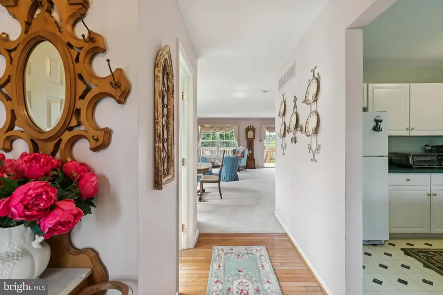 834 Amber Ln, West Chester, PA 19382 - #3