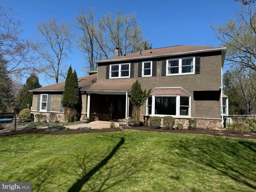 916 General Howe Dr, West Chester, PA 19382 - #2