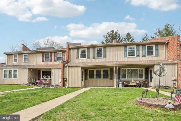 207 Westbury Ct #122, DOWNINGTOWN, PA 19335