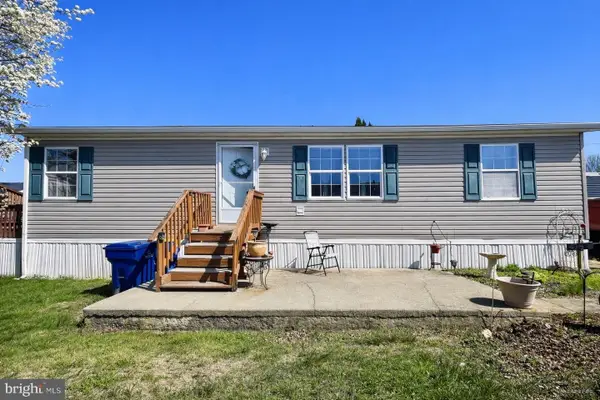 116 Erica Cir, HONEY BROOK, PA 19344