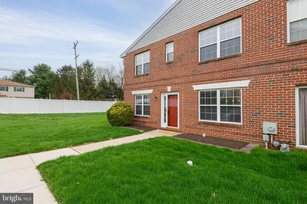 750 E Marshall St #802, WEST CHESTER, PA 19380