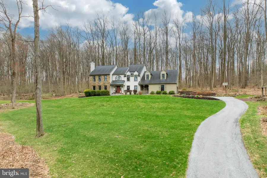 32 Mcleod Pond Rd, Glenmoore, PA 19343 - #2