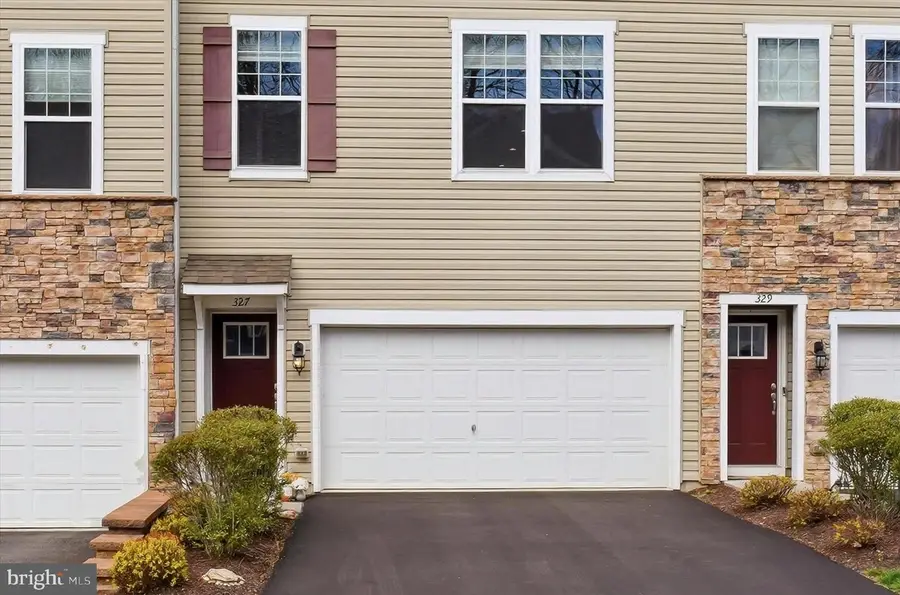 327 Dawson Pl, Downingtown, PA 19335 - #2